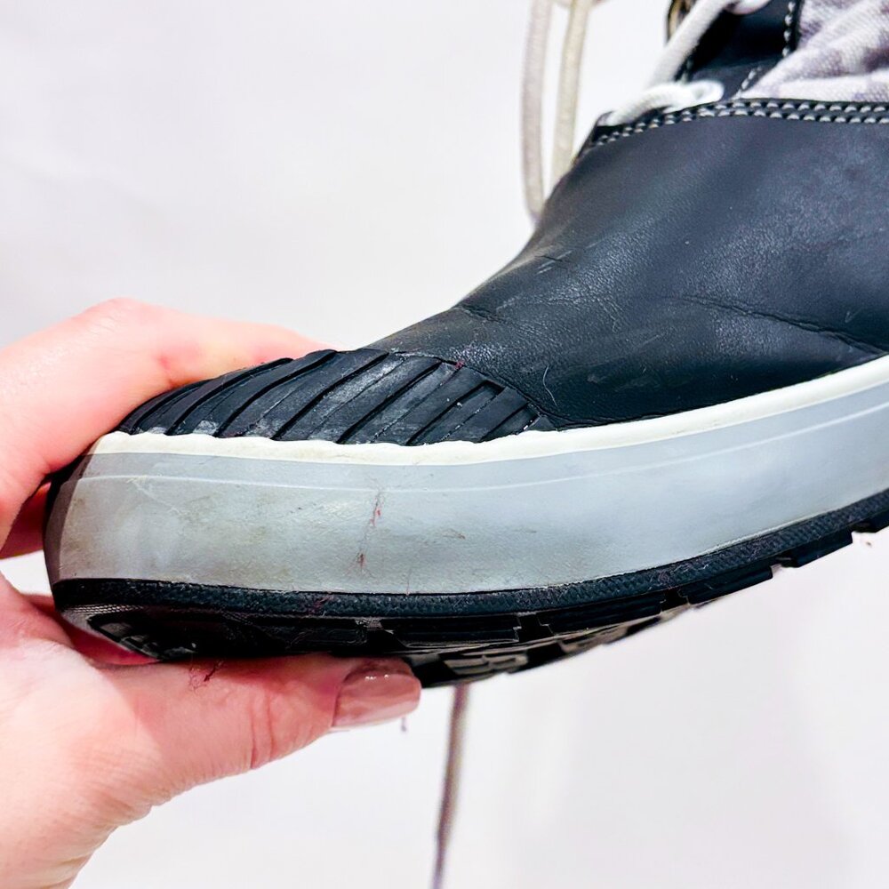 KEEN Black and grey waterproof winter boots | Utility outdoor |‎ Size 5 - Picture 9 of 9